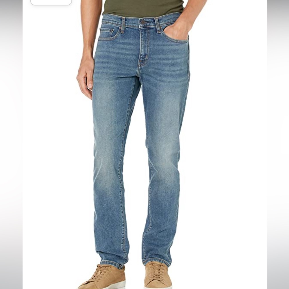 Amazon Medium Blue Vintage Slim jean. 31Wx 28L